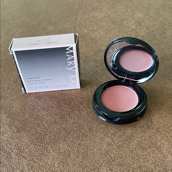 Mary Kay Cranberry Cream Blush New in Original Box - Picture 2 of 4